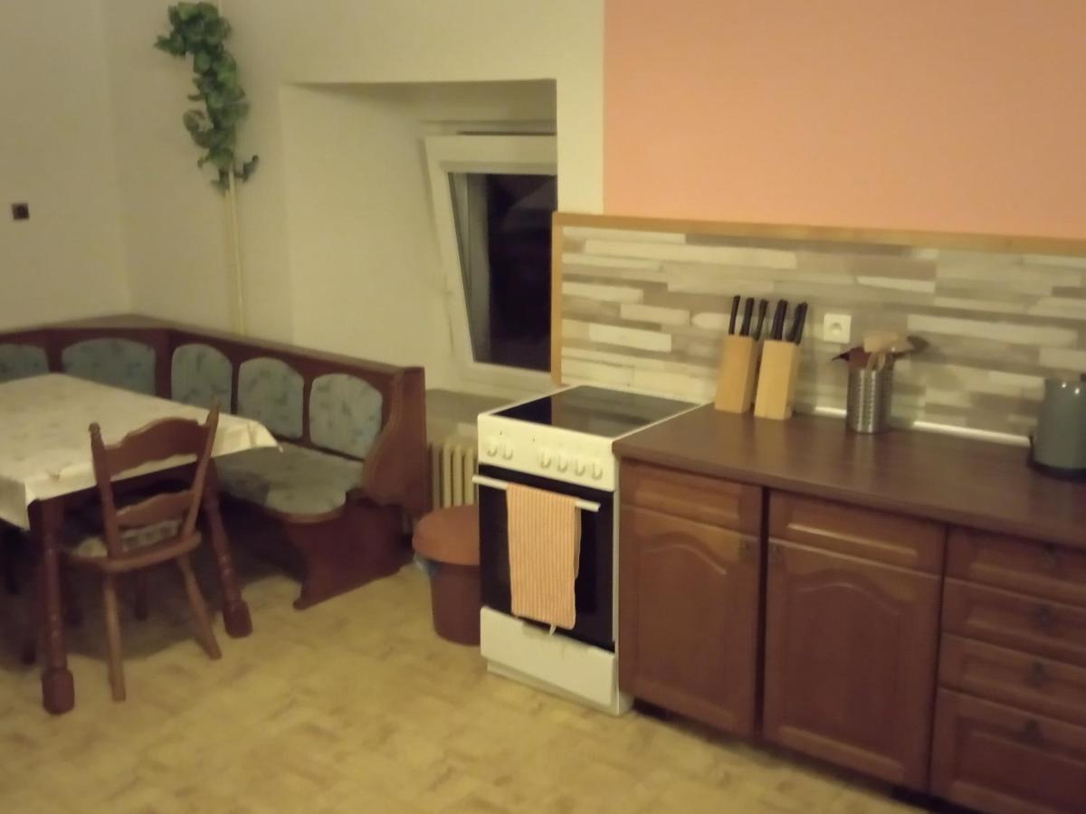 Apartmán Apartman Police nad Metují Exteriér fotografie